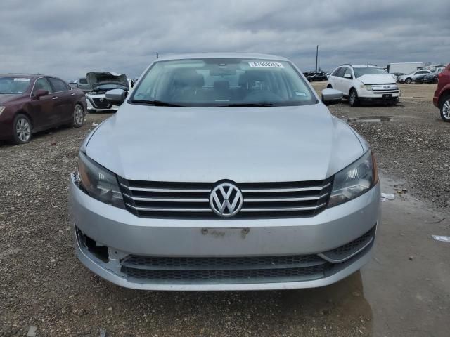 2014 Volkswagen Passat S