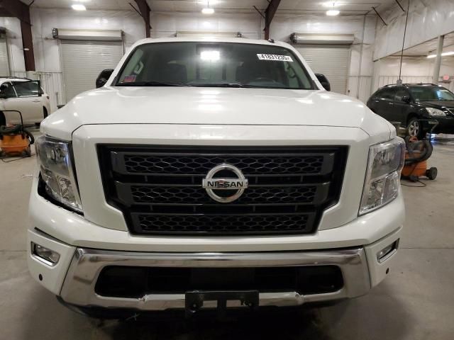 2021 Nissan Titan SV