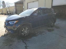 Vehiculos salvage en venta de Copart Knightdale, NC: 2018 Toyota Rav4 LE