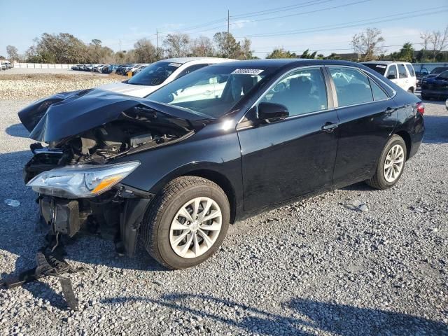 2017 Toyota Camry LE