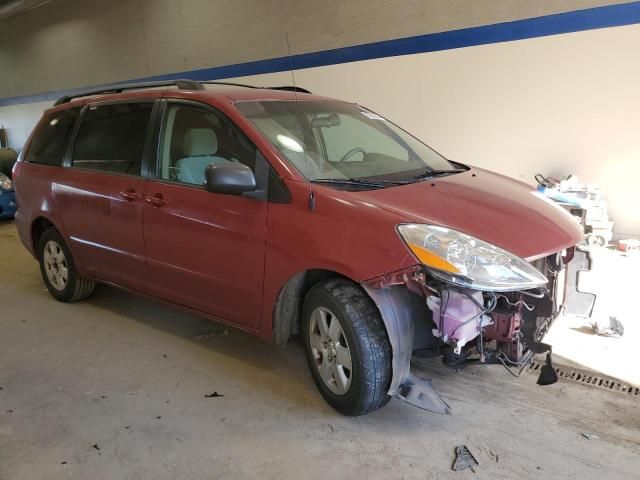 2006 Toyota Sienna CE