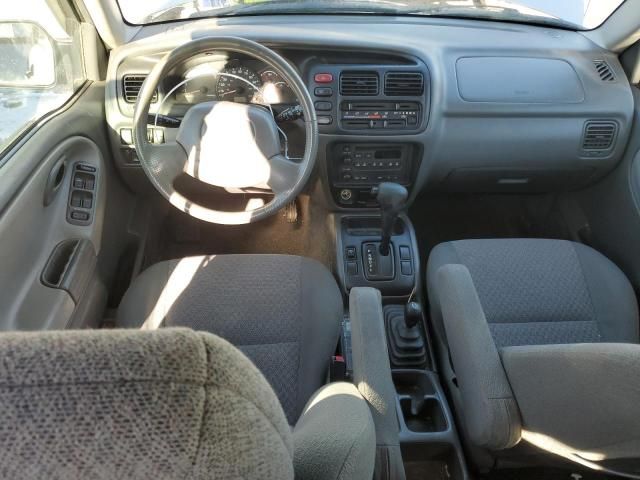 2003 Chevrolet Tracker