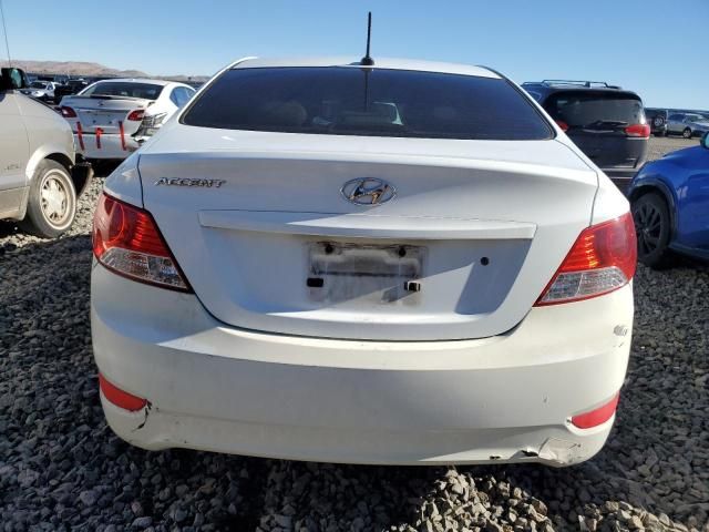 2013 Hyundai Accent GLS