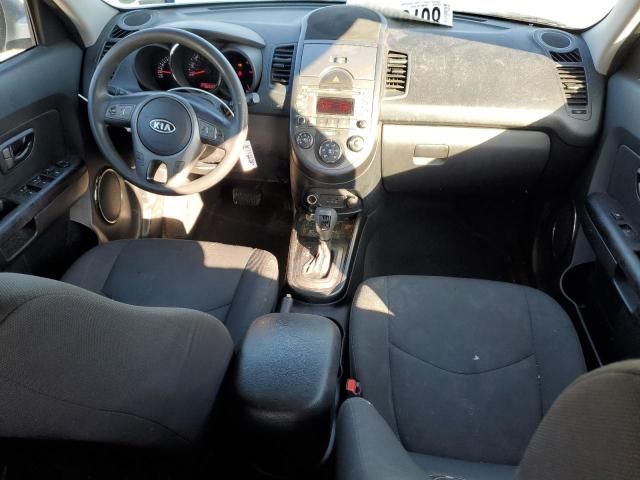 2011 KIA Soul +