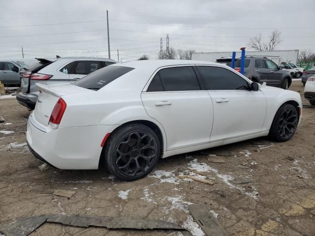 2015 Chrysler 300 Limited