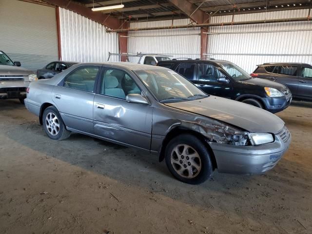 1999 Toyota Camry LE