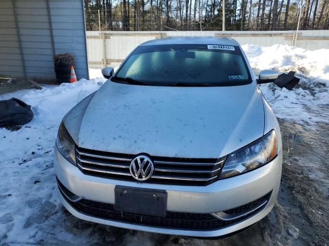 2014 Volkswagen Passat S