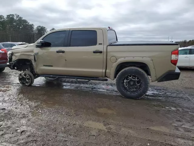 2017 Toyota Tundra Crewmax SR5