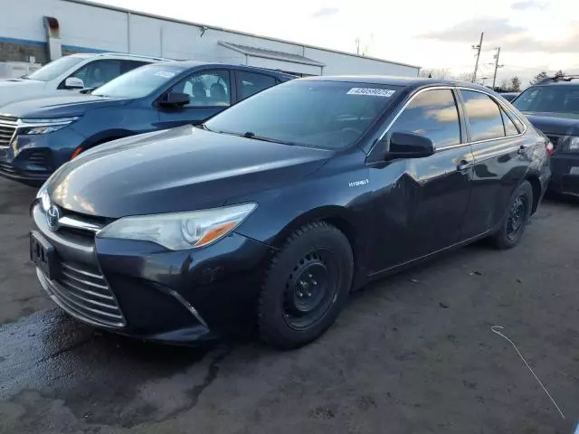 2015 Toyota Camry Hybrid