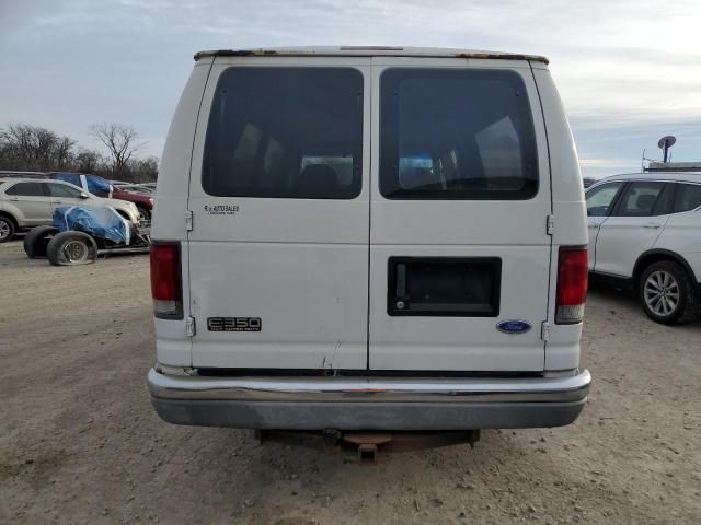 2001 Ford Econoline E350 Super Duty Wagon