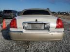 2004 Lincoln Town Car Executive