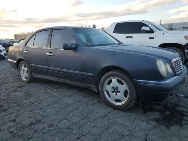 1999 Mercedes-Benz E 320