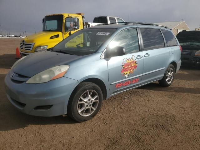 2006 Toyota Sienna LE