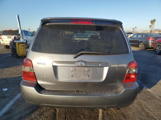 2004 Toyota Highlander Base