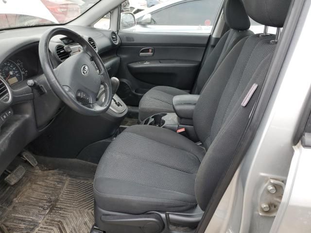 2009 KIA Rondo Base