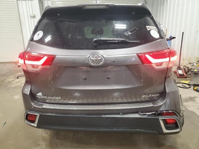 2018 Toyota Highlander SE