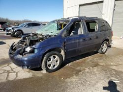 Salvage cars for sale at Memphis, TN auction: 2005 Dodge Grand Caravan SXT