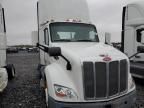 2015 Peterbilt 579