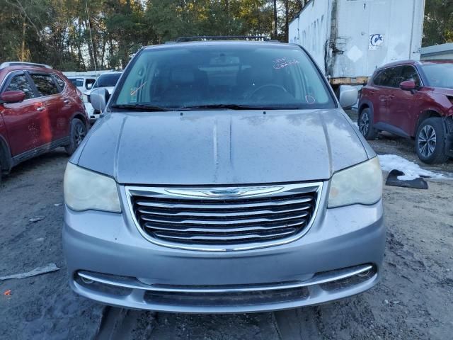 2013 Chrysler Town & Country Touring