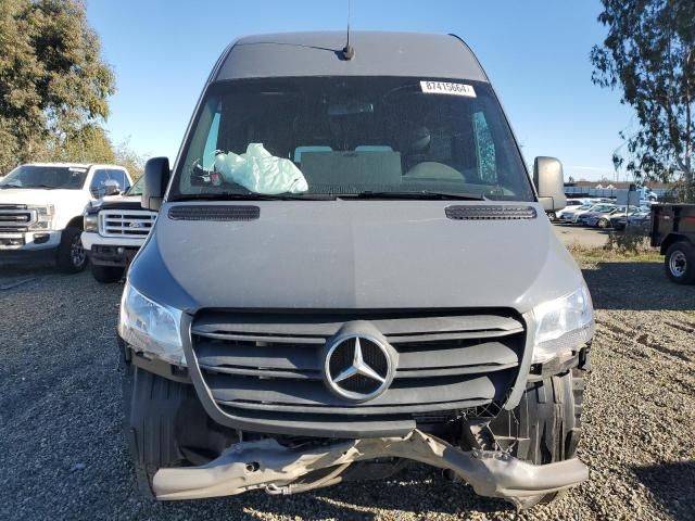 2021 Mercedes-Benz Sprinter 2500