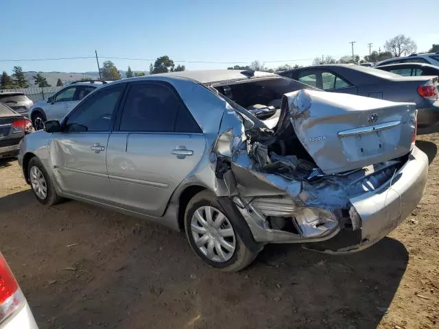 2005 Toyota Camry LE