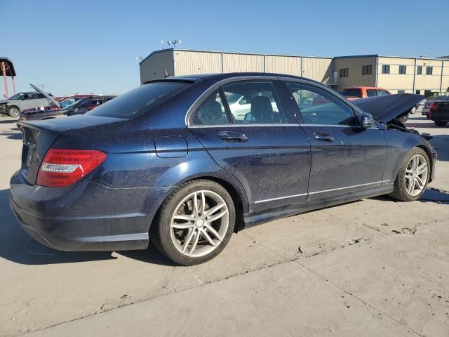 2014 Mercedes-Benz C 250