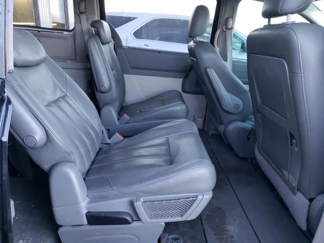 2008 Chrysler Town & Country Touring