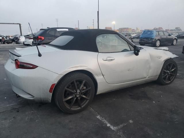 2016 Mazda MX-5 Miata Club