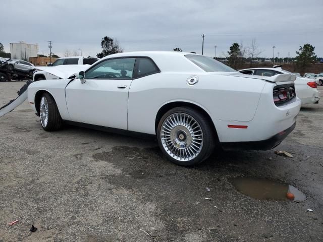 2020 Dodge Challenger SXT