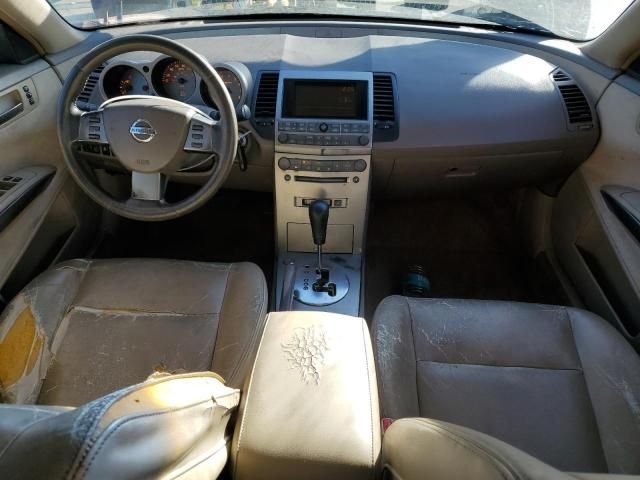 2004 Nissan Maxima SE