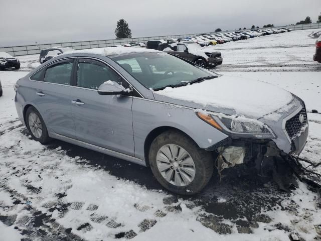 2016 Hyundai Sonata Hybrid