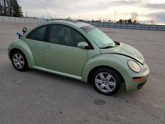 2007 Volkswagen New Beetle 2.5L Option Package 1