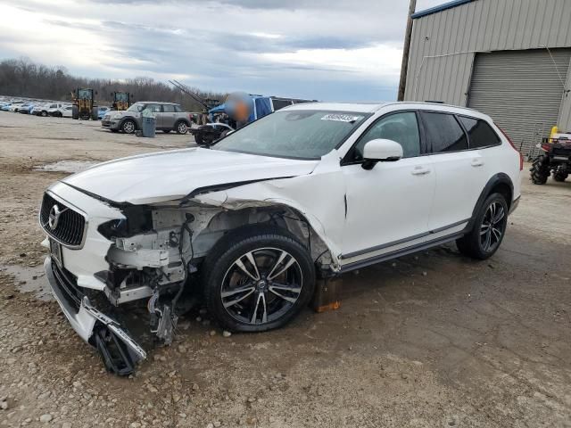 2018 Volvo V90 Cross Country T5 Momentum