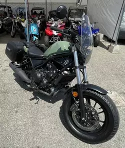 Buy Salvage Motorcycles For Sale now at auction: 2022 Honda CMX500