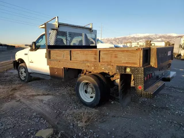 2004 Ford F550 Super Duty