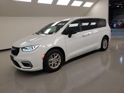 Chrysler Vehiculos salvage en venta: 2024 Chrysler Pacifica Touring L