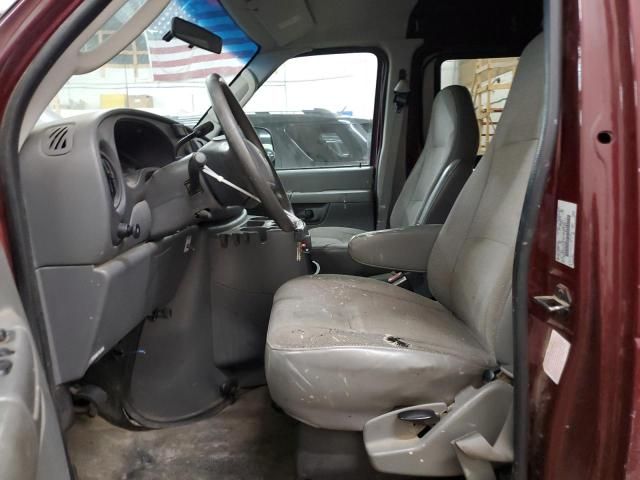 2003 Ford Econoline E150 Van