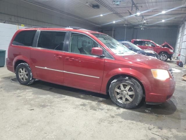 2009 Chrysler Town & Country Touring