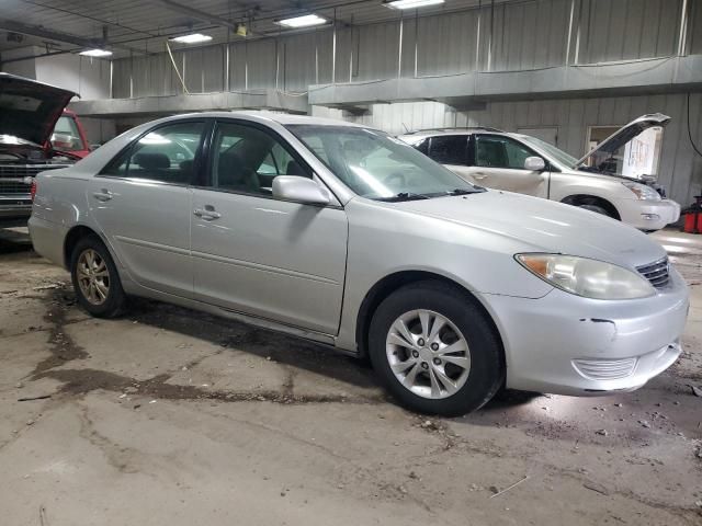 2005 Toyota Camry LE