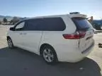 2016 Toyota Sienna