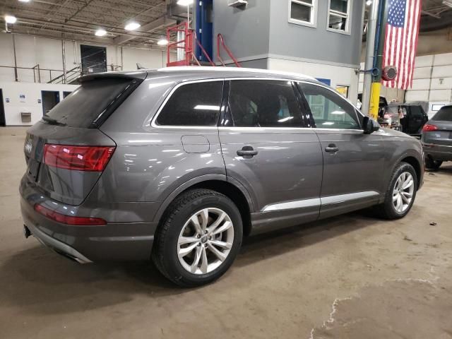 2019 Audi Q7 Premium