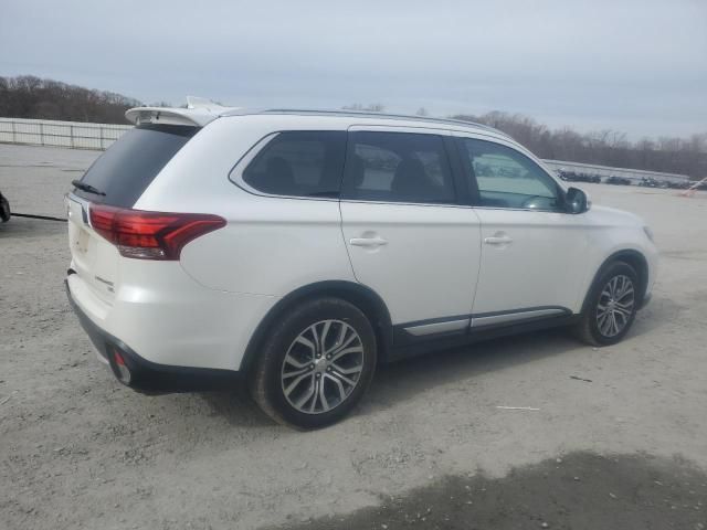 2017 Mitsubishi Outlander SE