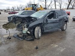 Salvage cars for sale at Bridgeton, MO auction: 2019 Jeep Cherokee Latitude