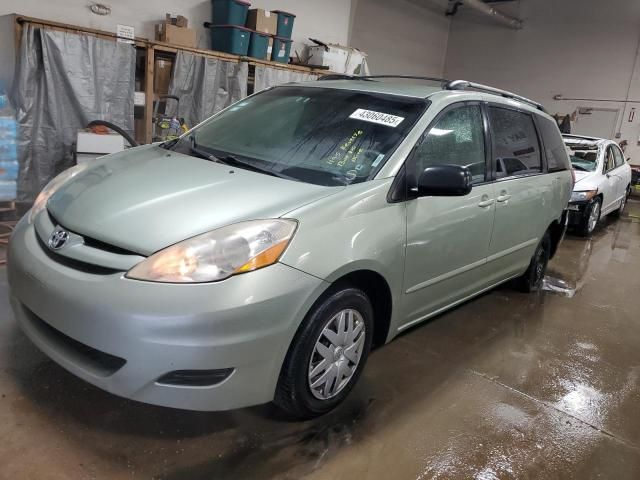 2008 Toyota Sienna CE