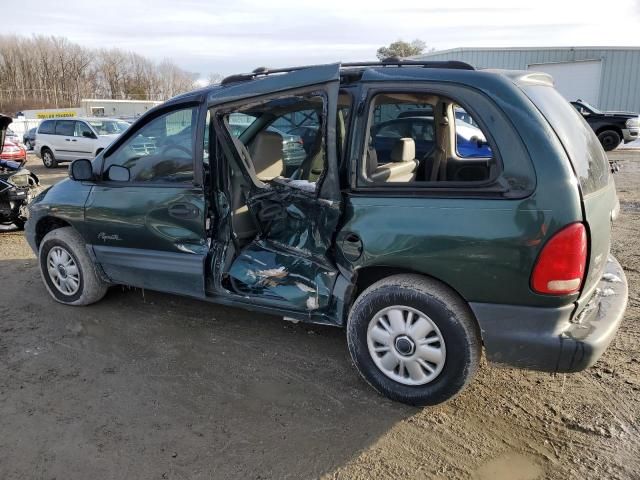 1997 Plymouth Voyager SE