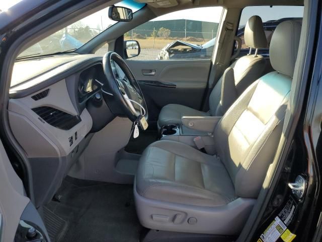 2015 Toyota Sienna XLE