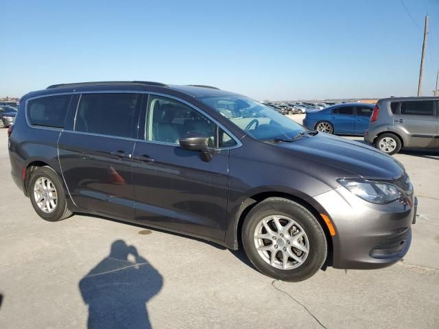 2020 Chrysler Voyager LXI