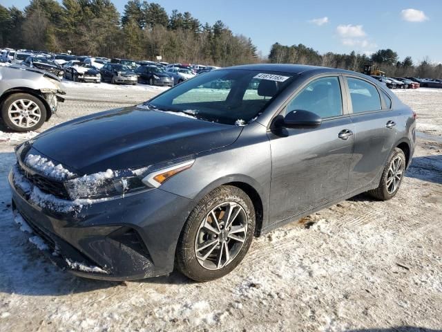 2023 KIA Forte LX