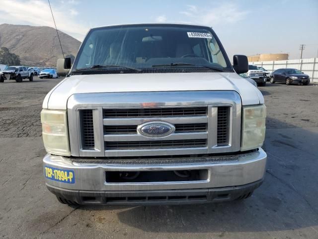 2011 Ford Econoline E350 Super Duty Wagon