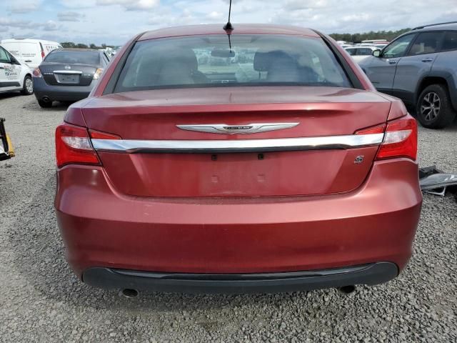 2013 Chrysler 200 Touring